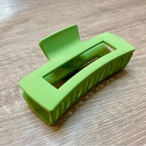 Amazon Green Hair Claw Clip